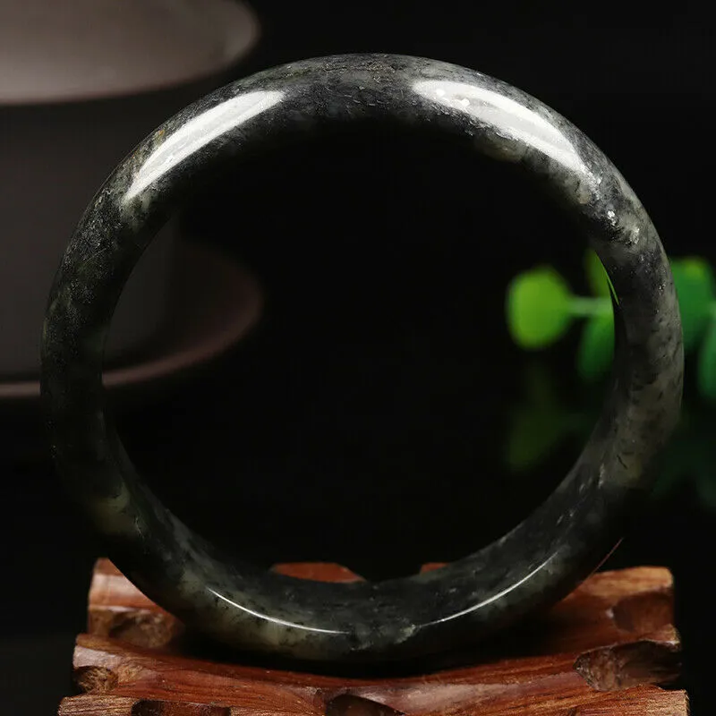 10% OFF- 58/59/60mm Certified Natural Emerald Xiu Jade*A Handcarved Bangle VV5038