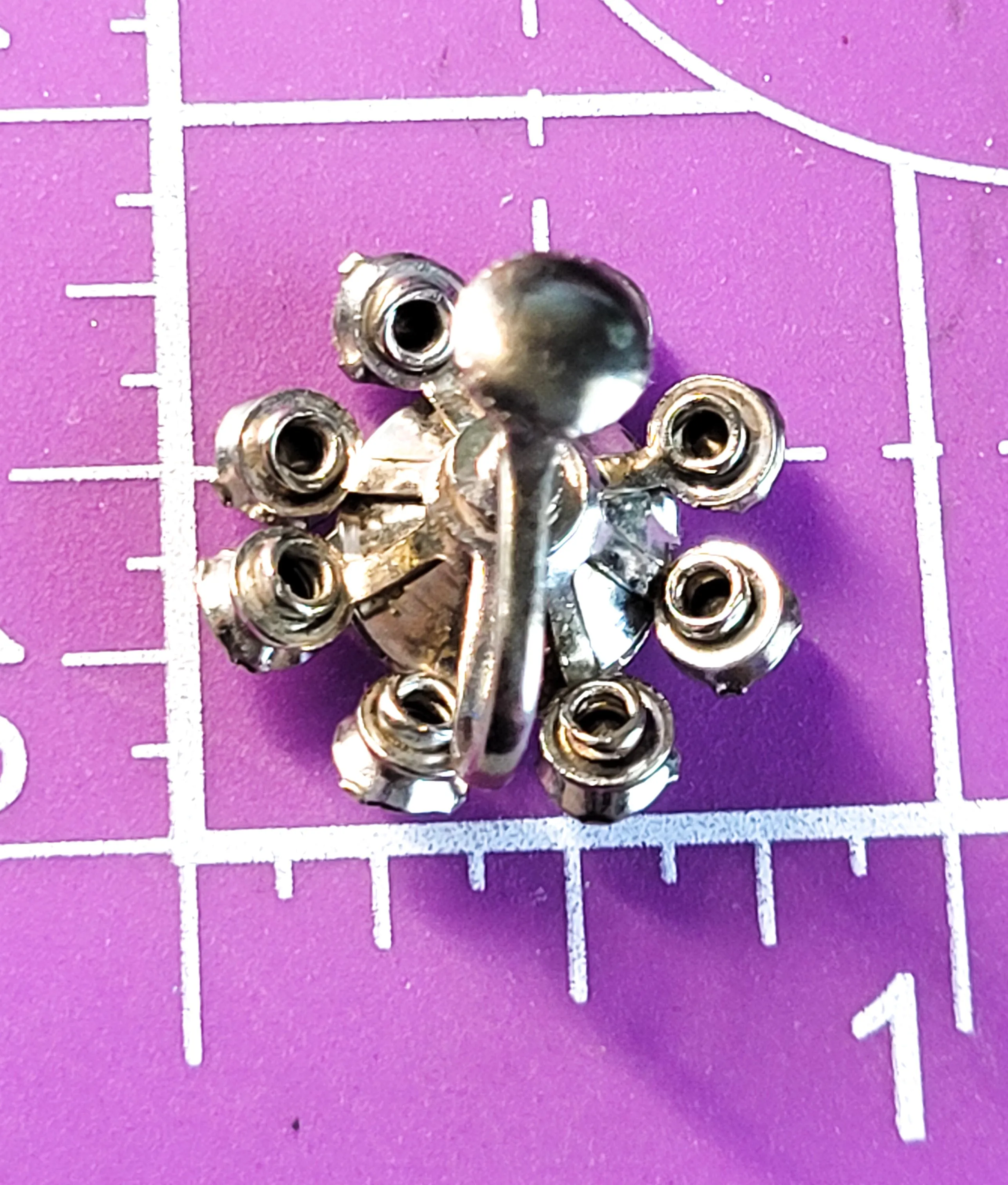 Bright clear Atomic flower clear rhinestone vintage screw back earrings