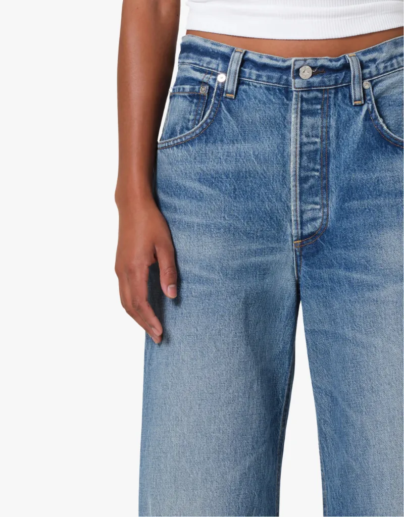 Citizens of Humanity Ayla Raw Hem Cropped Jeans in Solano