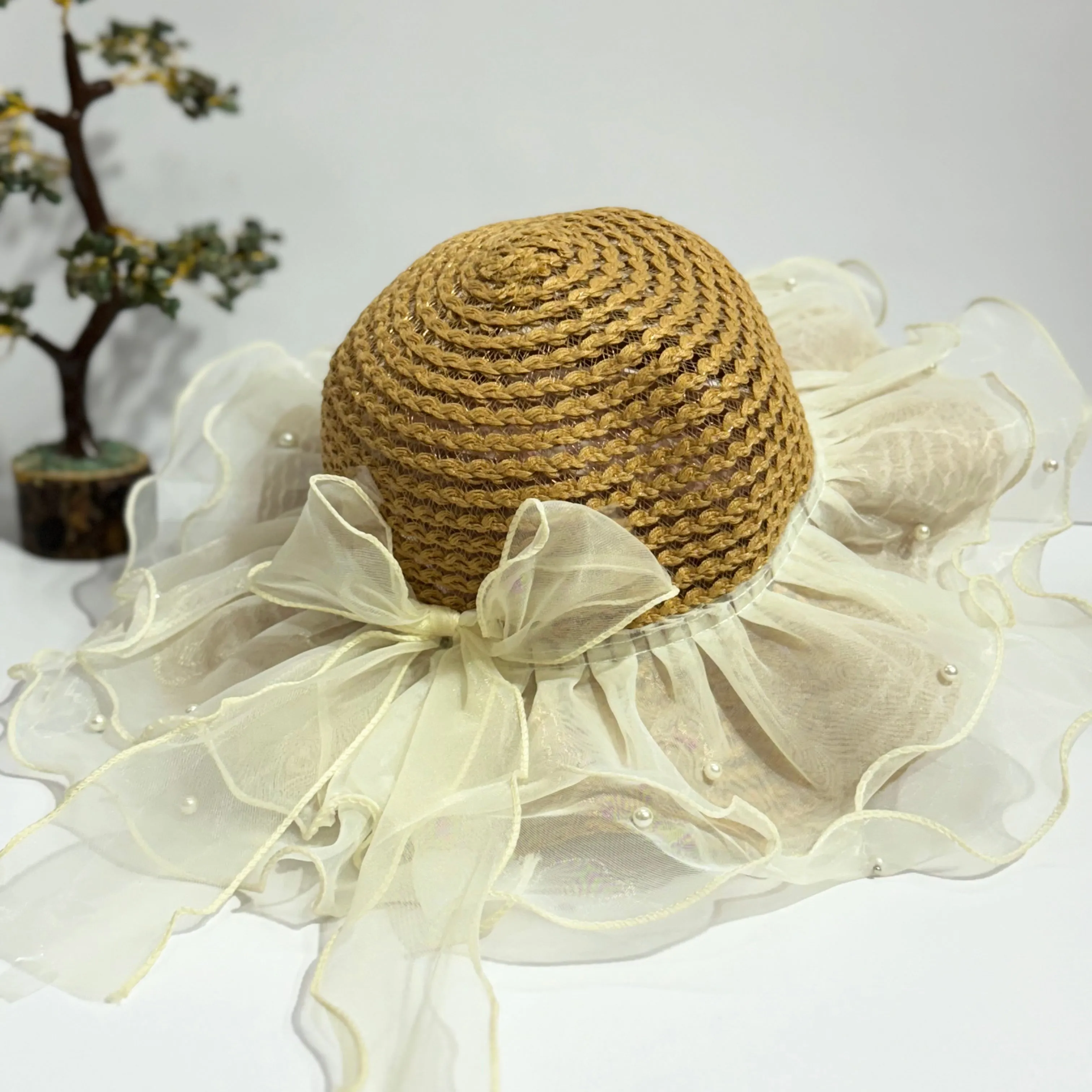 DOUBLE FRILL PEARL EMBEDDED SUMMER HAT