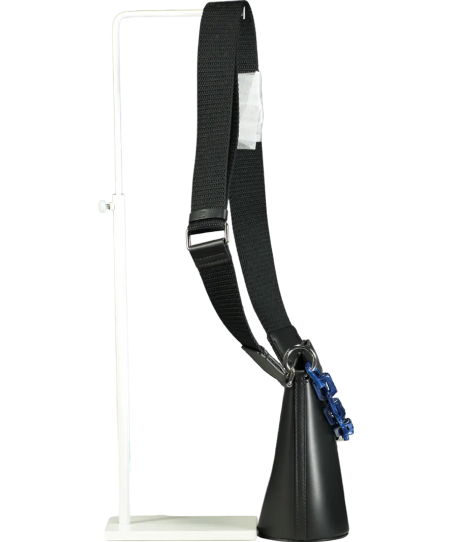 Ecco Black Leather Crossbody Pot Bag With Chain