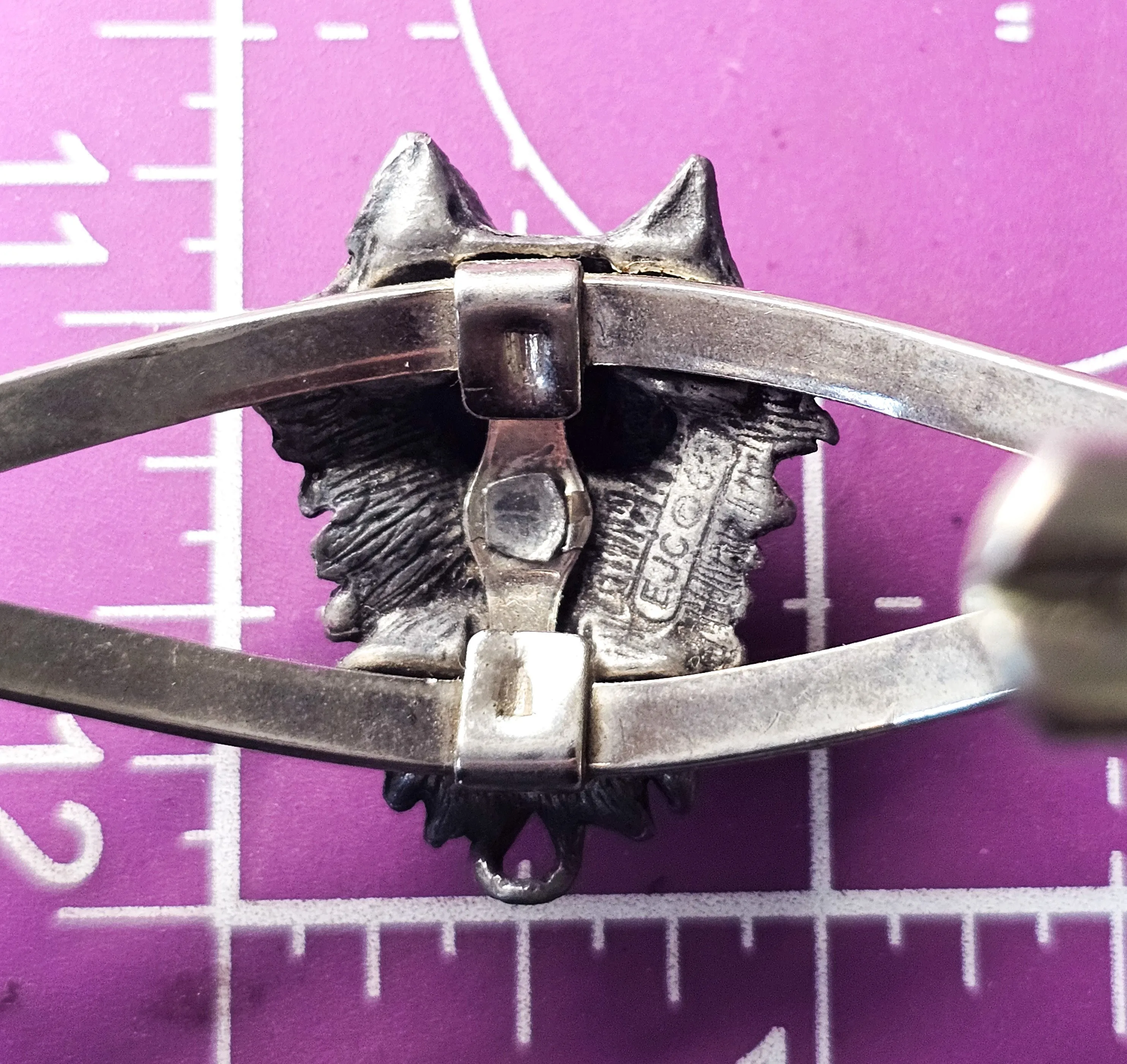 EJC Pewter wolf vintage silver toned split shank bangle bracelet