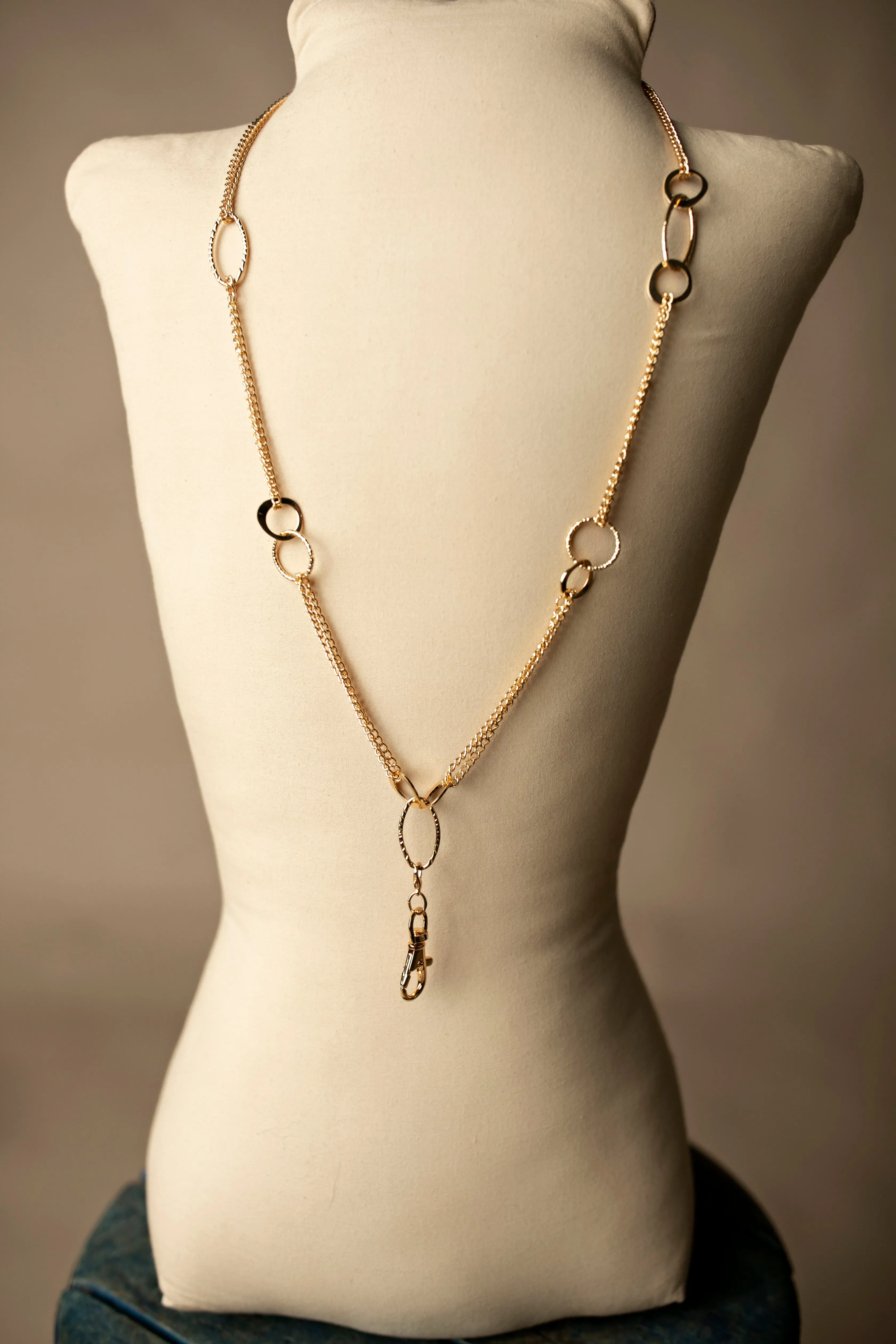Elizabeth Oblong Link Double Chain Lanyard (Gold)