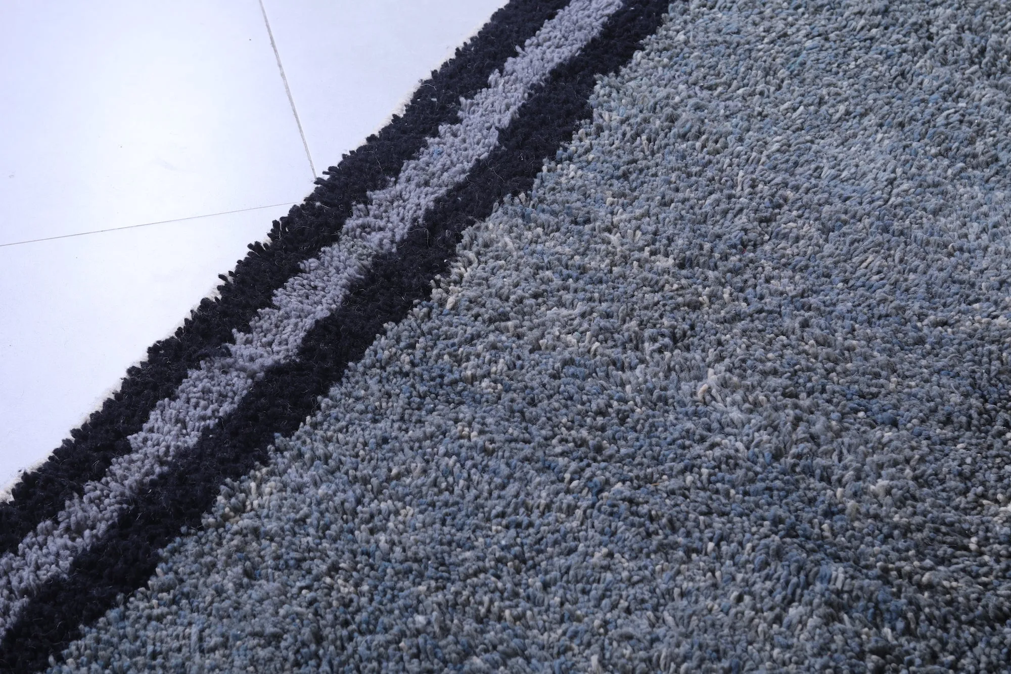 Gray Custom Moroccan rug - All wool berber rug - Beni rug