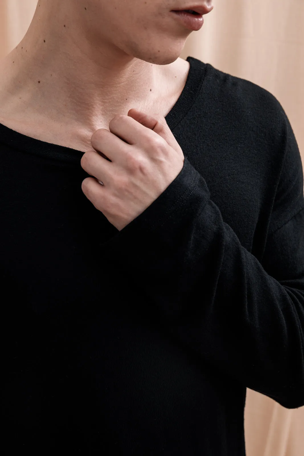 Hebe T-shirt Black