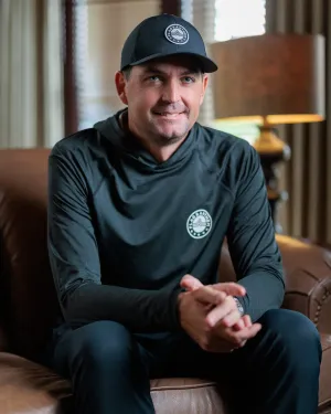 ICON PERFORMANCE HAT
