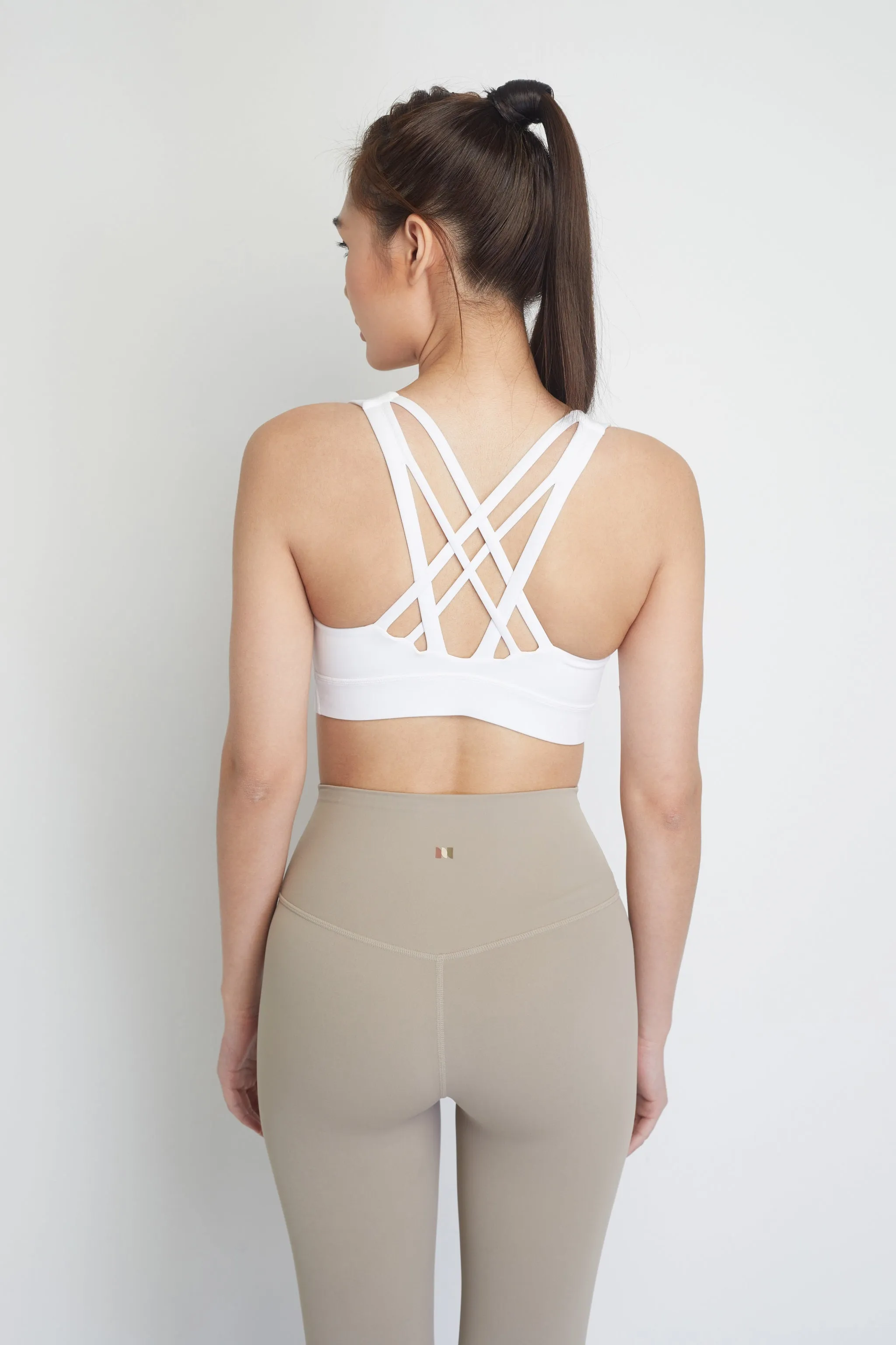 Julia Women Sports Bra (White)