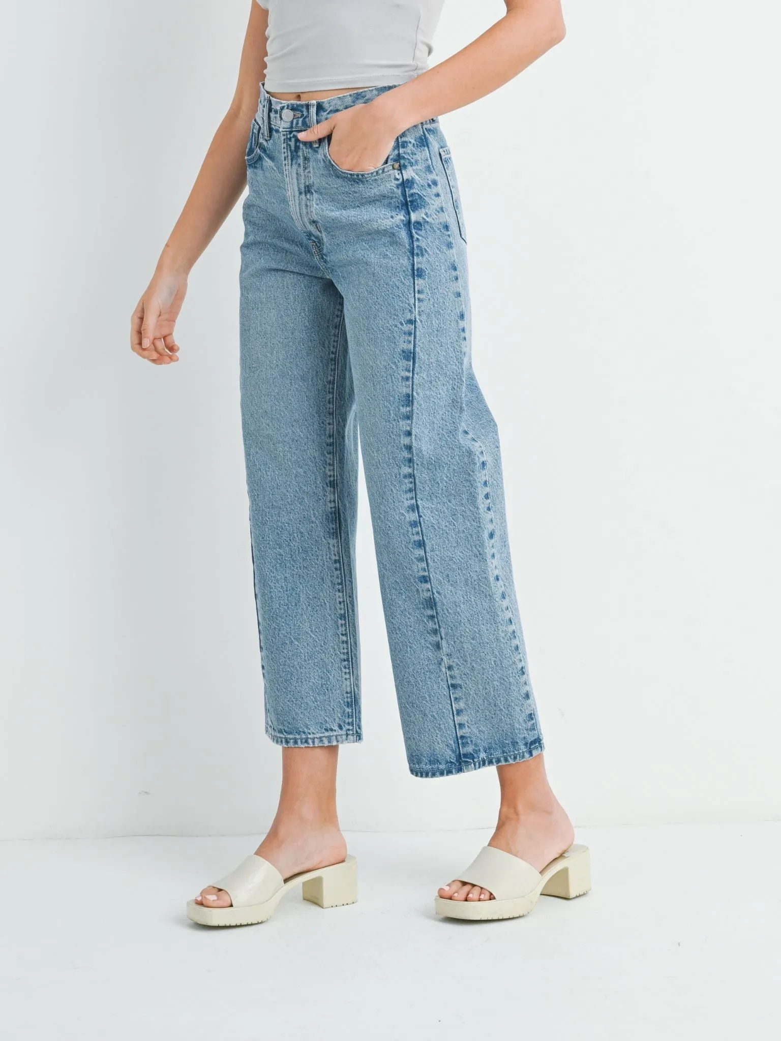 Just Black Medium Denim Barrel Twist Jean