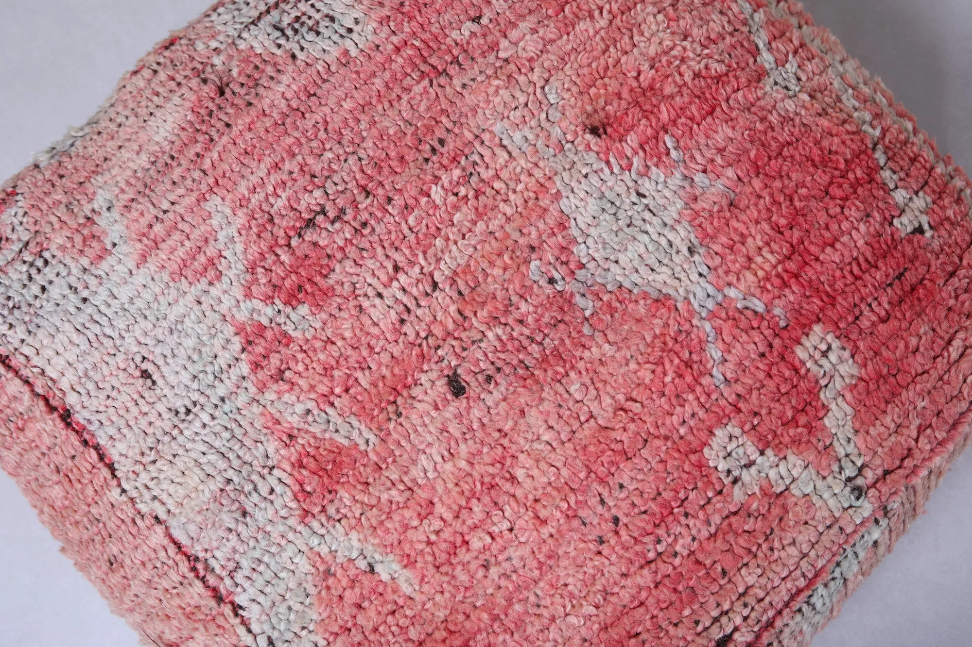 Moroccan berber handmade pink vintage rug pouf