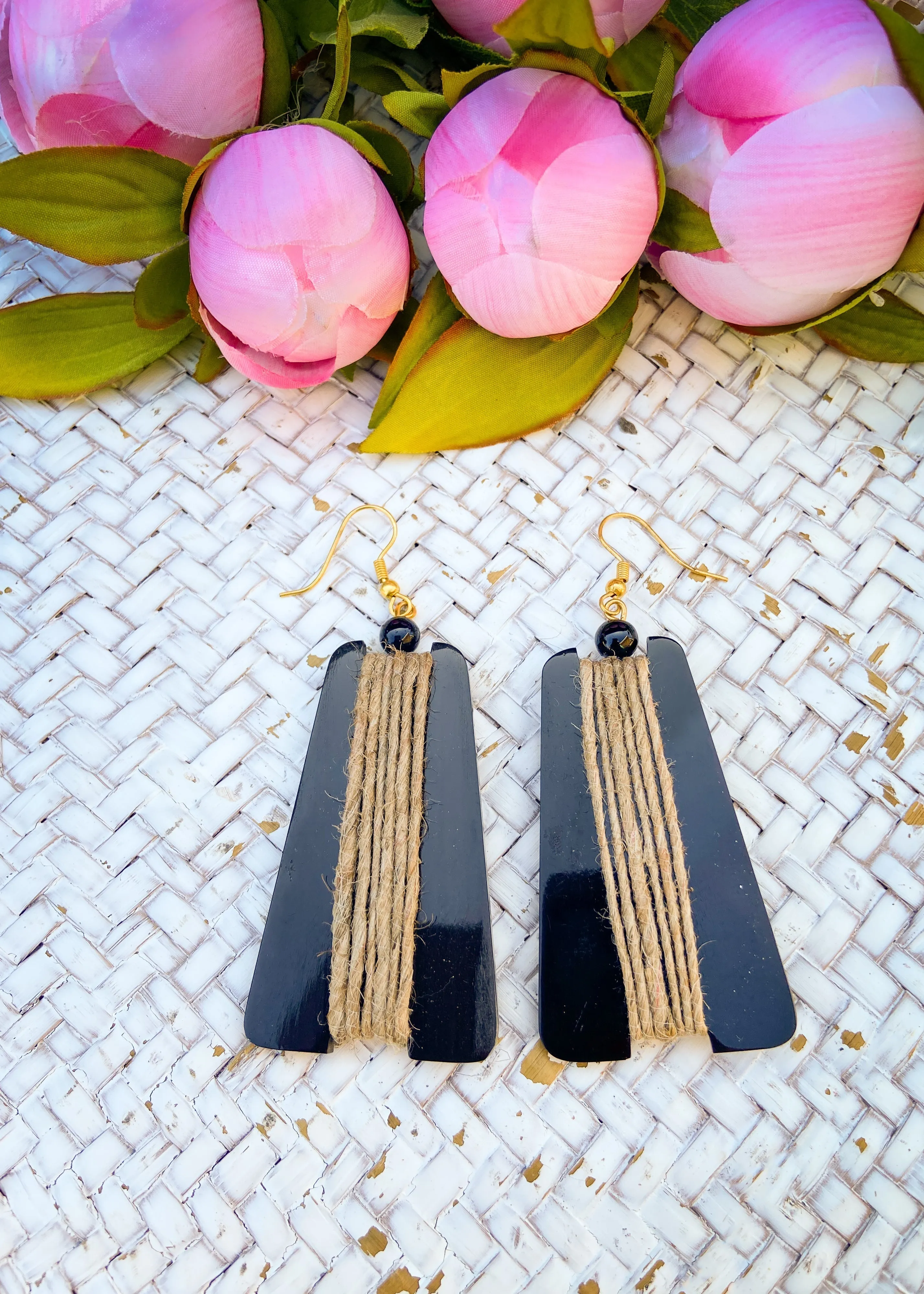 Natasha Earring in Onyx