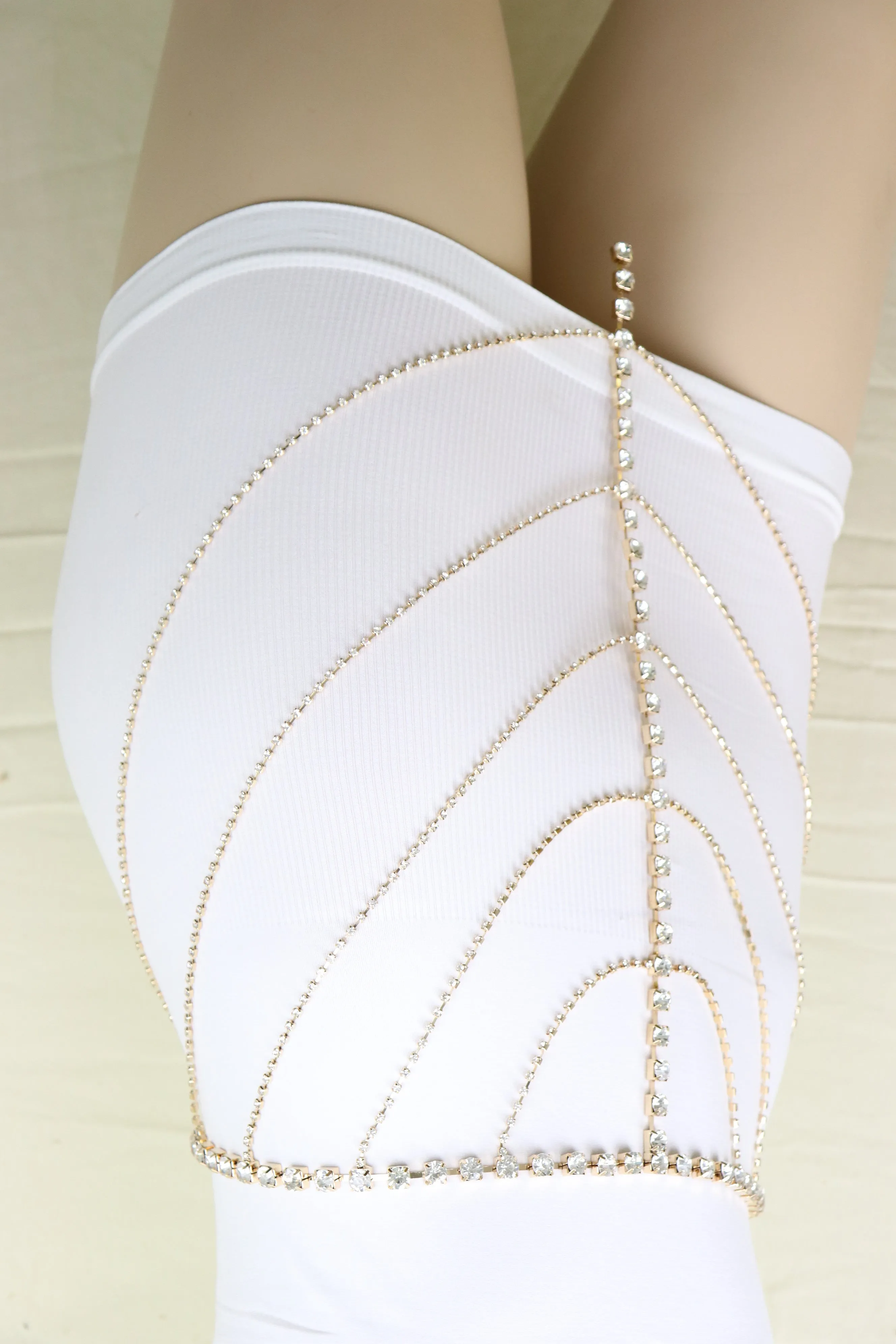 New Women Gold Metal Chain Wave High Waist Belt Rhinestone S M