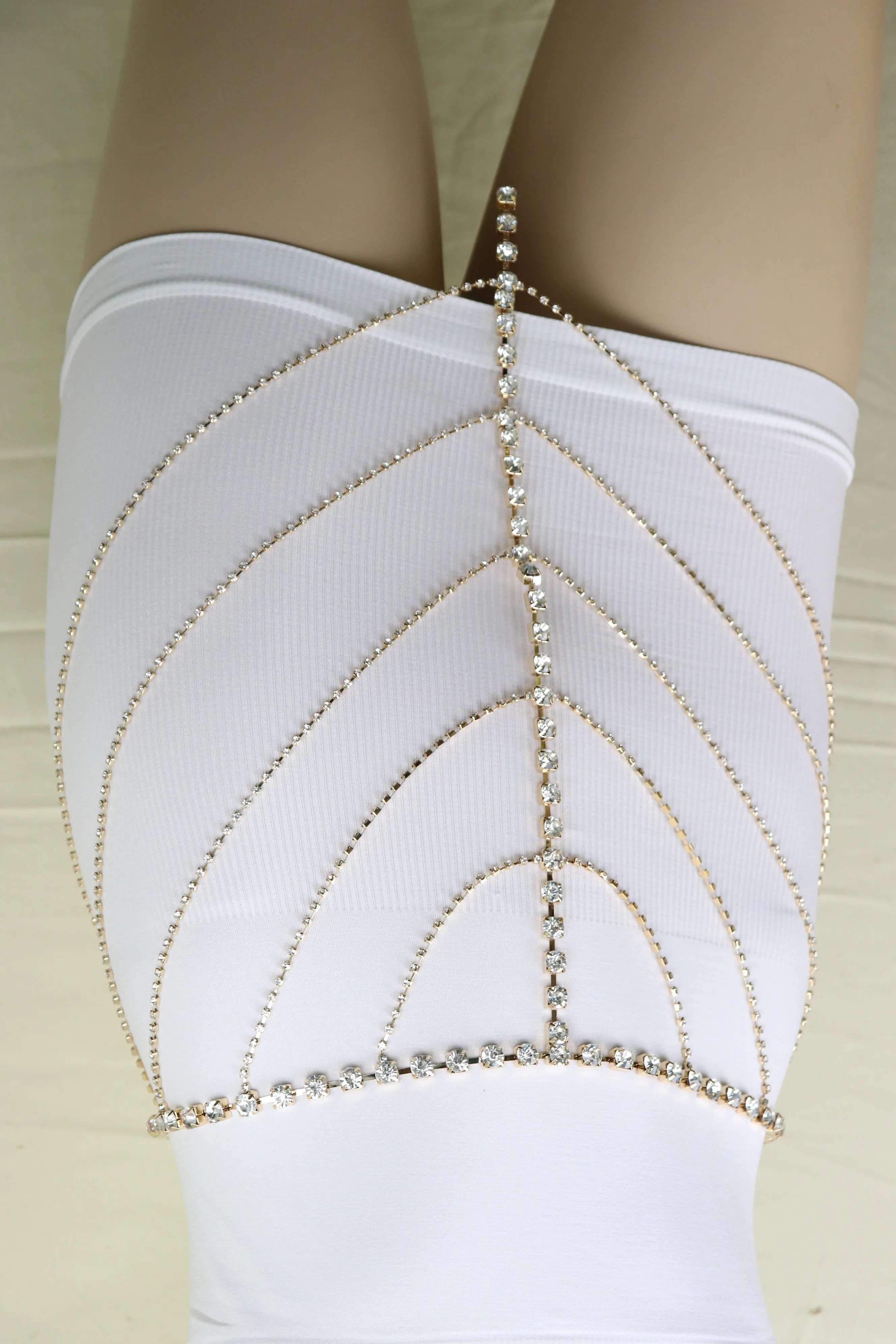 New Women Gold Metal Chain Wave High Waist Belt Rhinestone S M