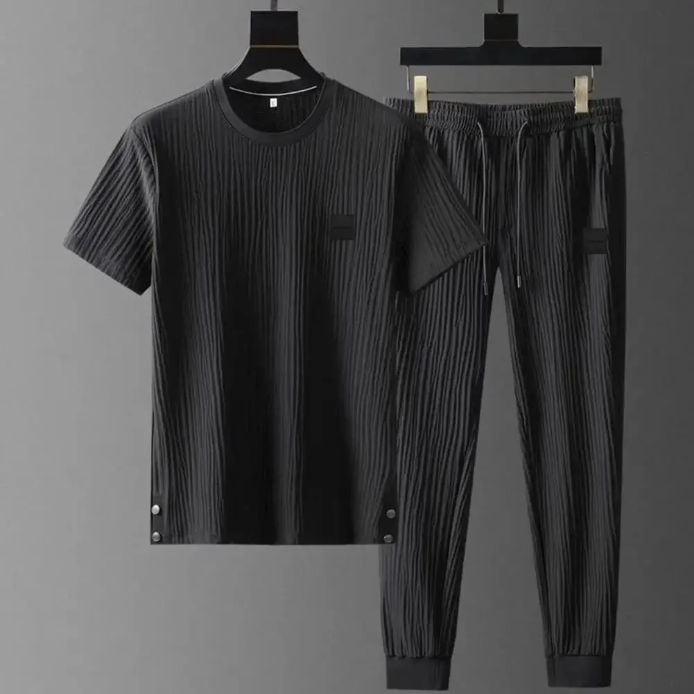 Pleated Comfort Set with Style