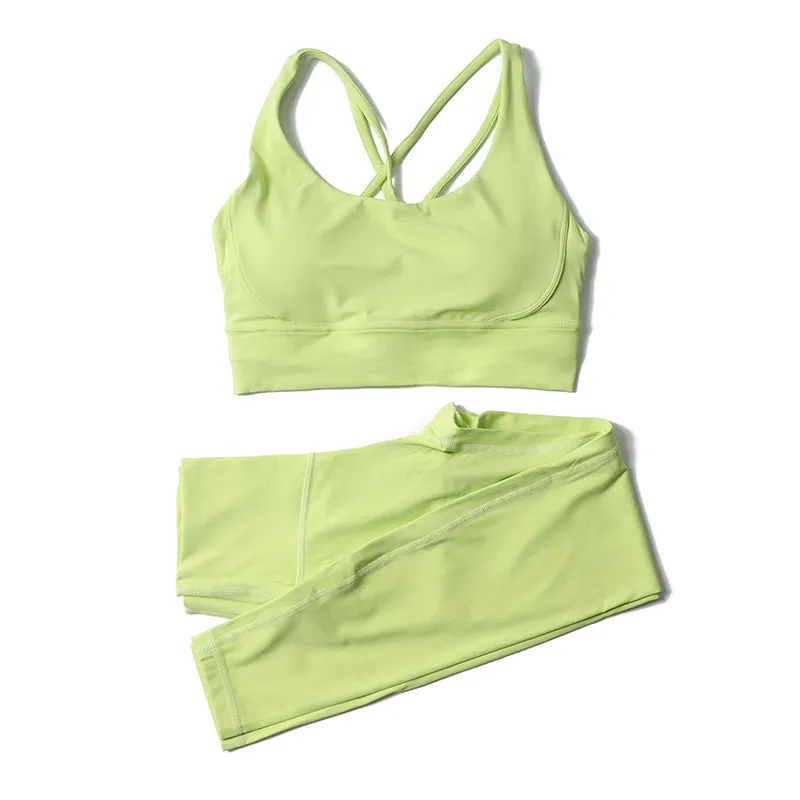 Premium Women's Yoga Set – Breathable Tracksuit for Fitness, Running, and Outdoor Sports – High-Waisted Leggings & Sports Bra, Comfortable & Elastic, Nylon-Spandex Blend, Removable Chest Pads, Invisible Waist Pocket