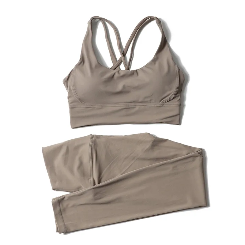 Premium Women's Yoga Set – Breathable Tracksuit for Fitness, Running, and Outdoor Sports – High-Waisted Leggings & Sports Bra, Comfortable & Elastic, Nylon-Spandex Blend, Removable Chest Pads, Invisible Waist Pocket