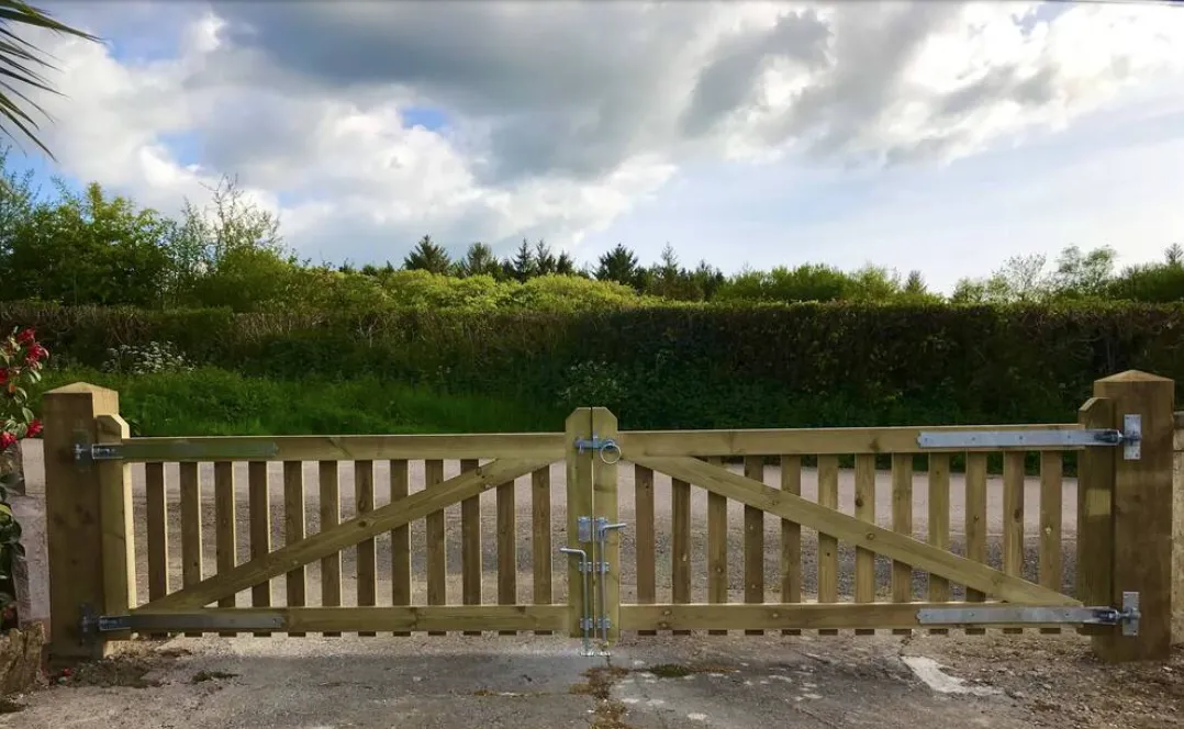 Pressure Treated Salcombe Mortise & Tenon Gates (Pair)