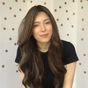 Romantic fashion cold brown long wave wig