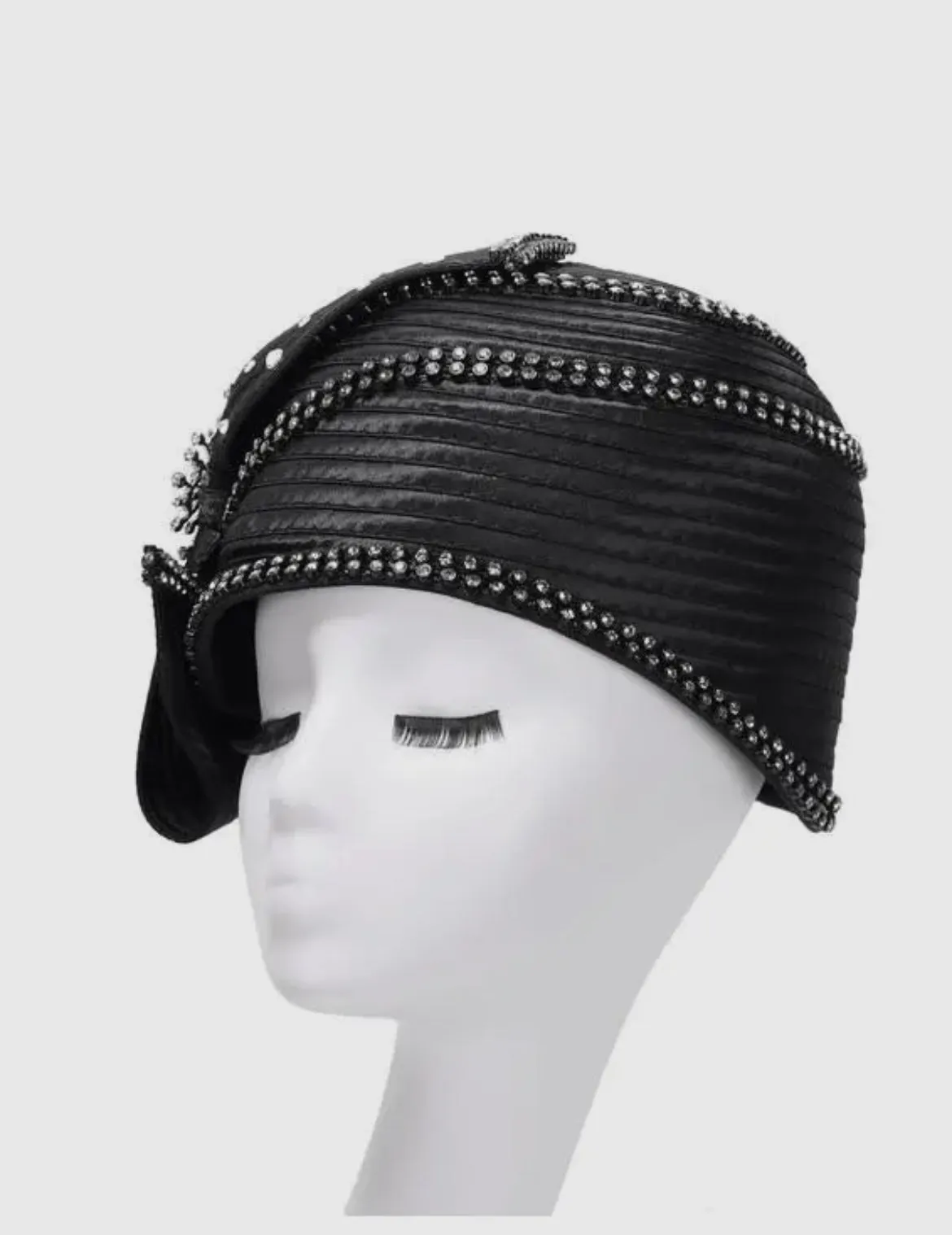 Round Ribbon Hat w/ rhinestones Brooch