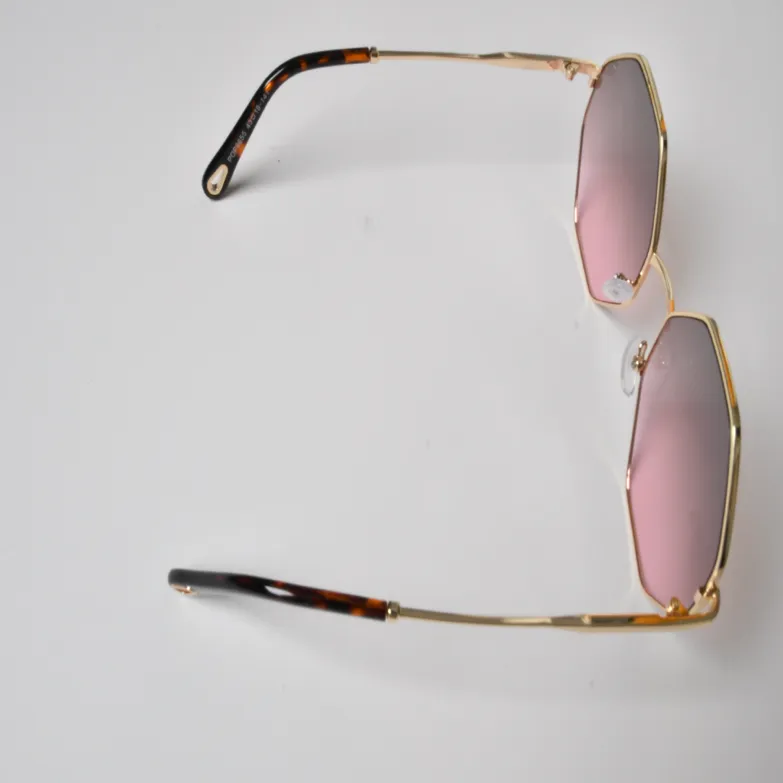 Shady Londyn Oversized Iconic Sunglasses - Gold Multi