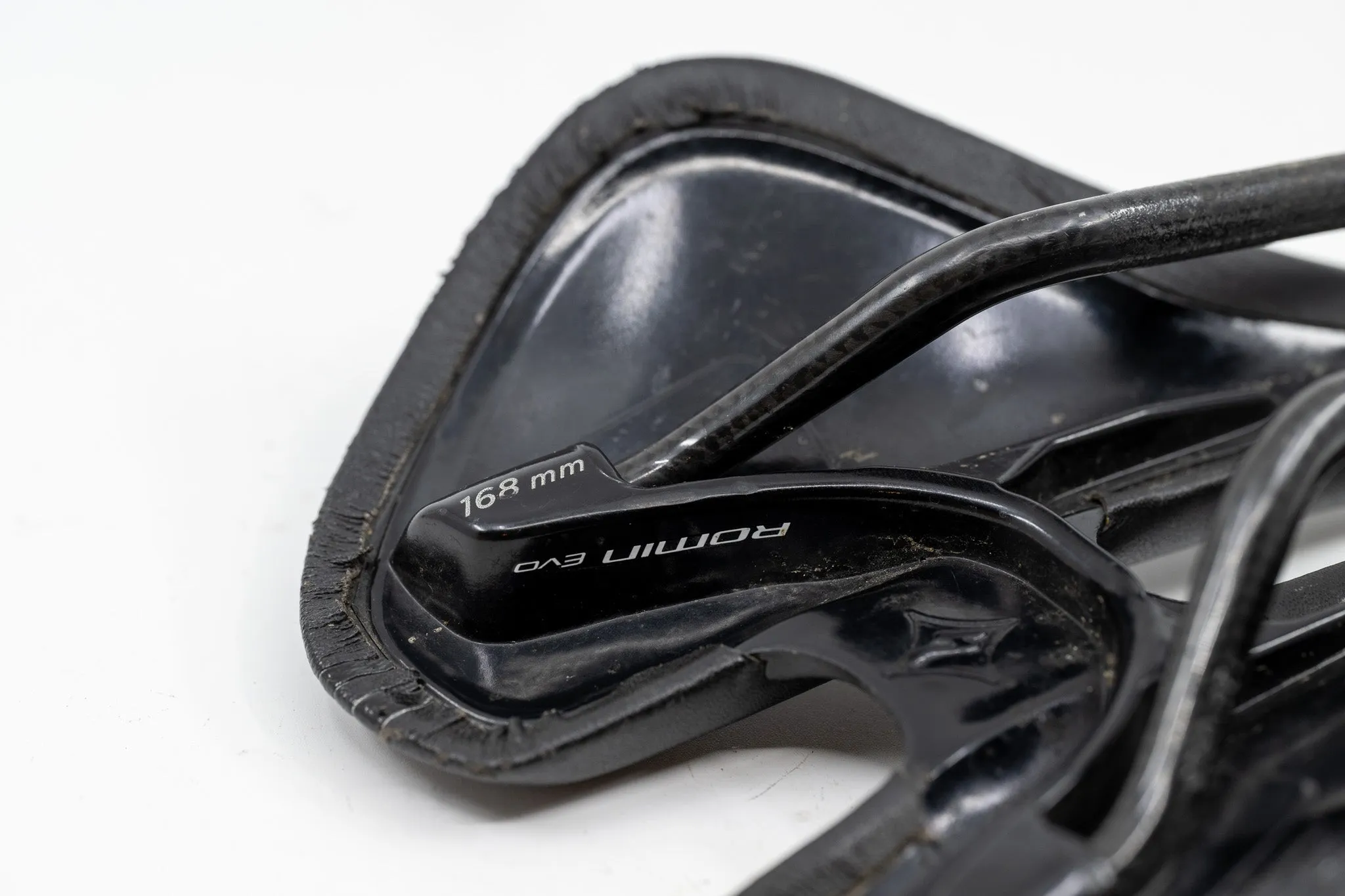 Specialized romani evo pro saddle carbon rails 168mm