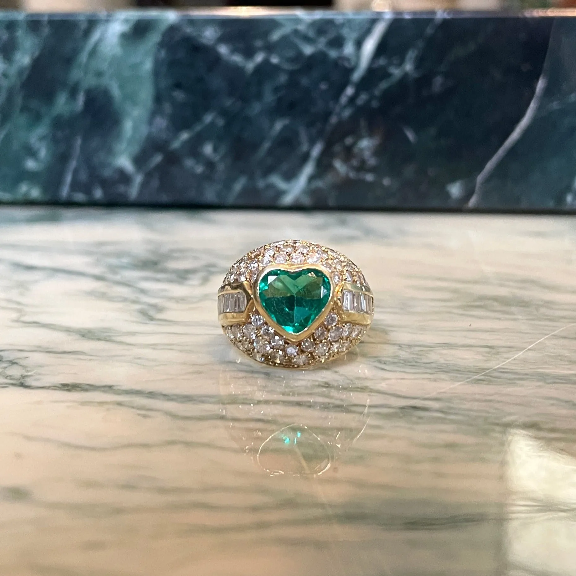 Vintage 18K Emerald   Diamond Bombé