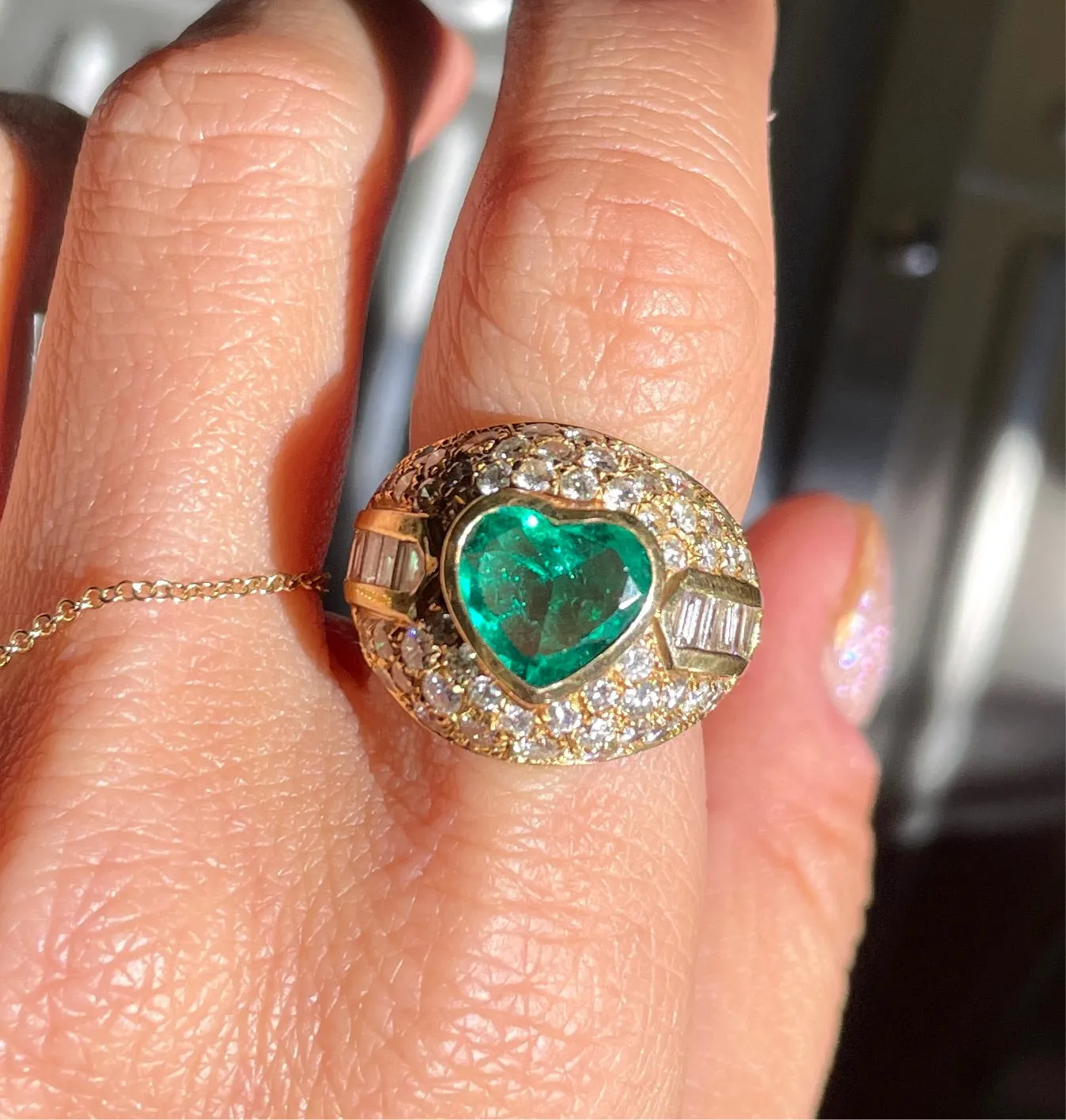 Vintage 18K Emerald   Diamond Bombé