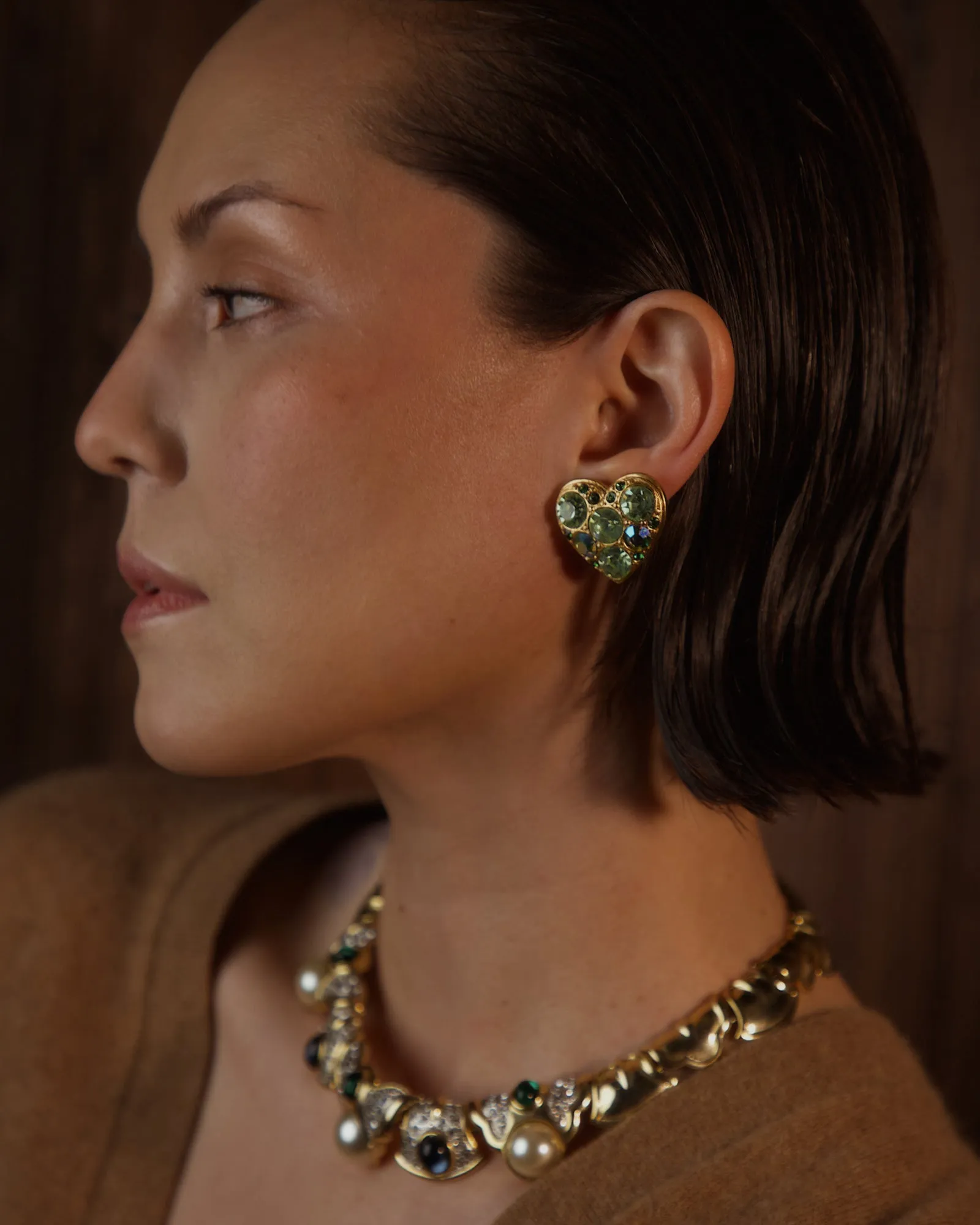 Vintage Crystal Gold Heart Clip Ons (Light Green)