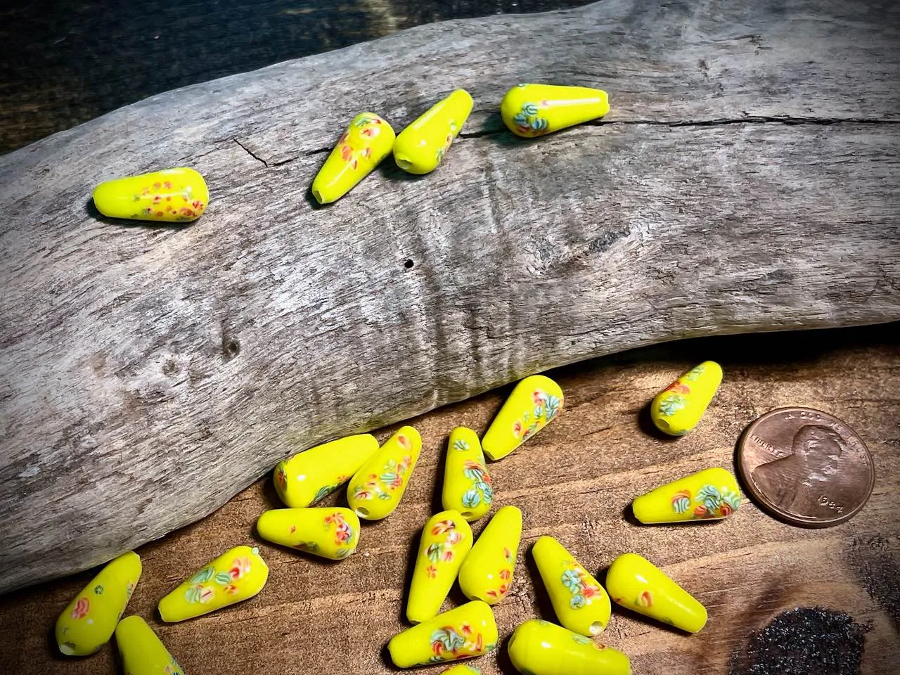 Vintage Japanese Glass—Yellow Pear Glass Bead—15mm x 9mm