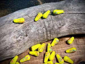 Vintage Japanese Glass—Yellow Pear Glass Bead—15mm x 9mm