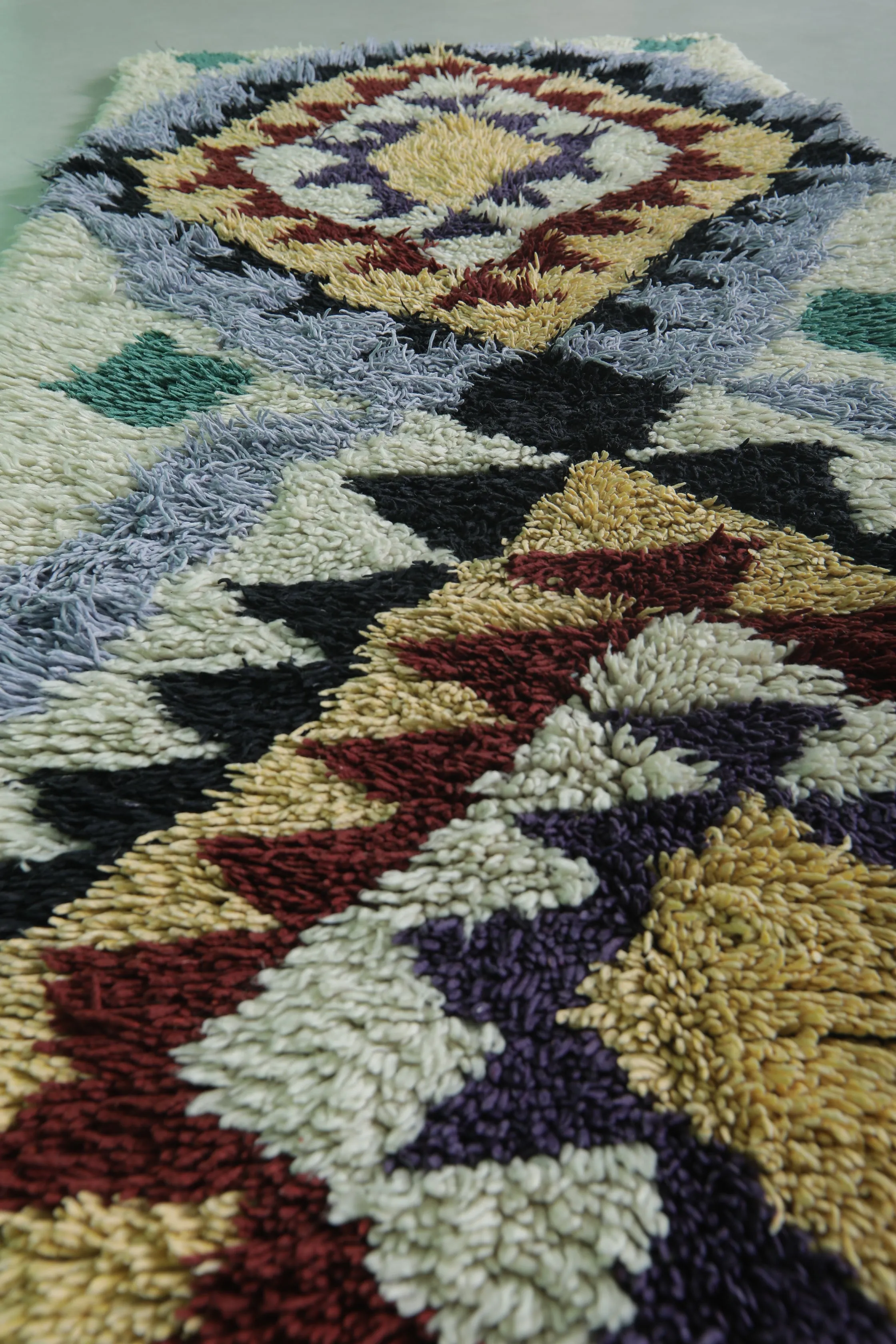 Vintage Runner Rug 3.4 X 8 Feet – Handwoven Moroccan Carpet