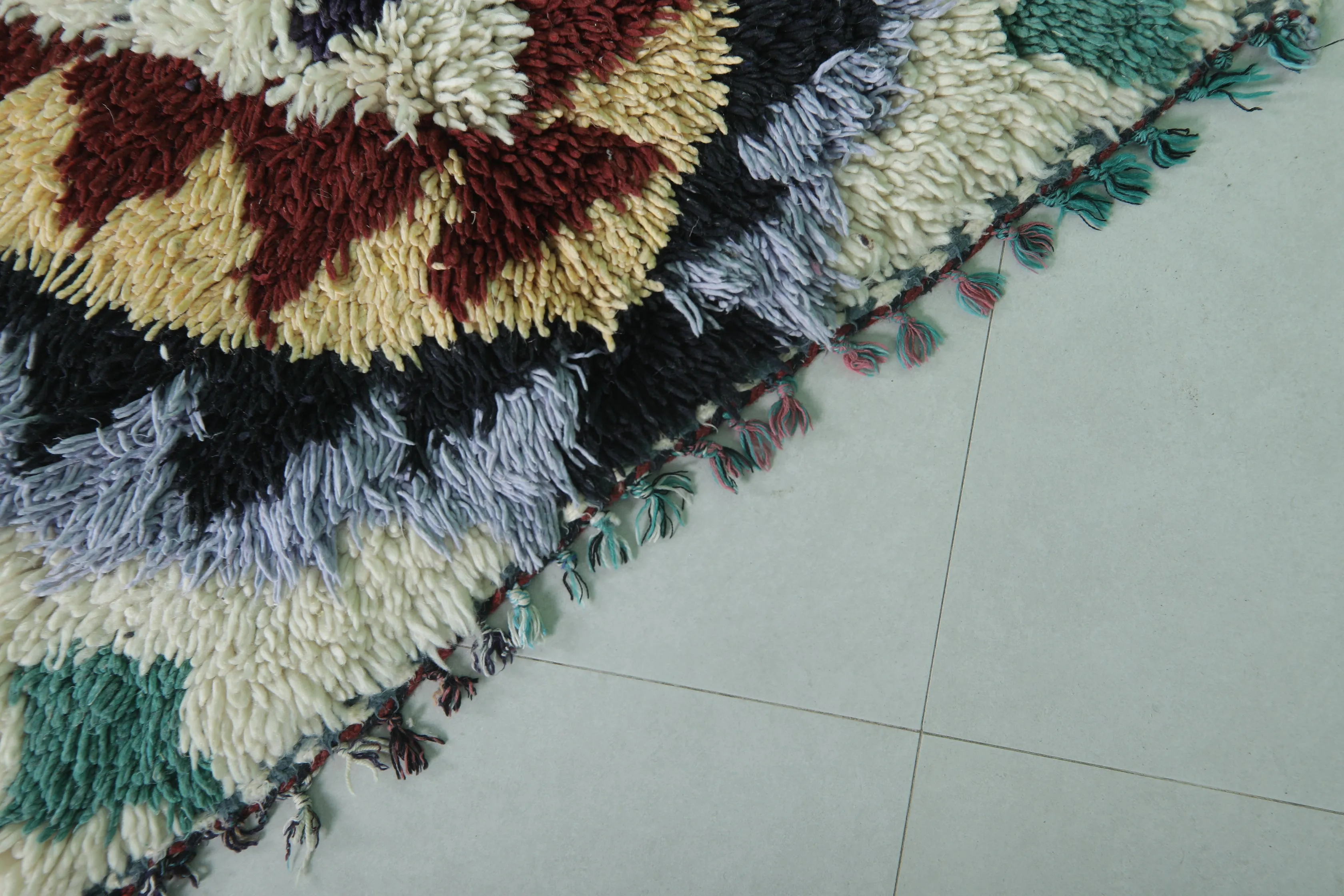 Vintage Runner Rug 3.4 X 8 Feet – Handwoven Moroccan Carpet