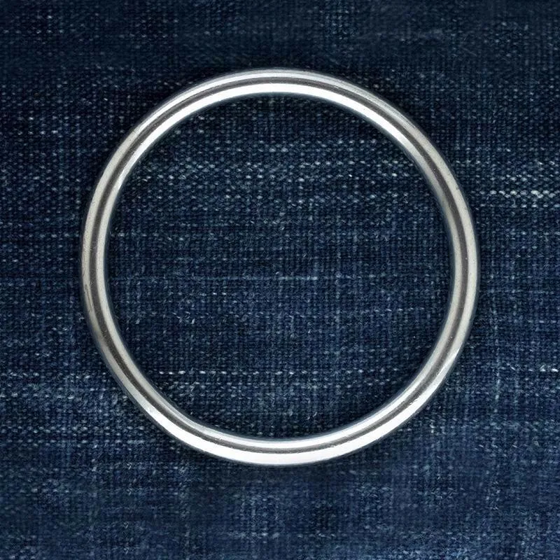 Vintage Sterling Silver Circle Bangle II