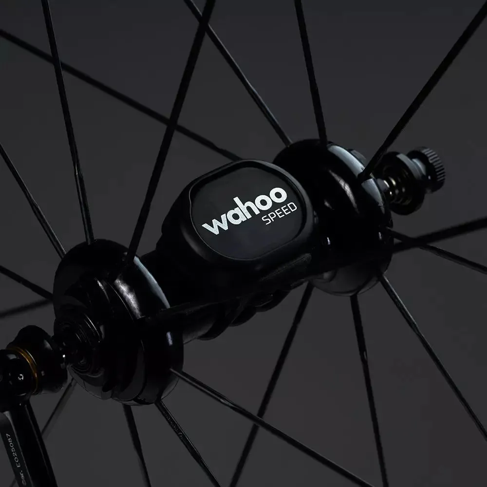 Wahoo ELEMNT BOLT v2 Bundle