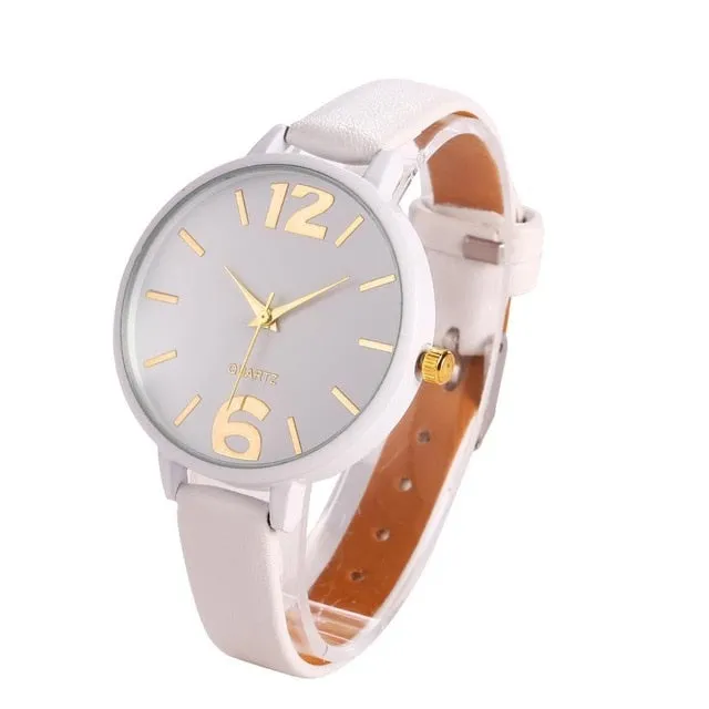 Women Watch Fashion